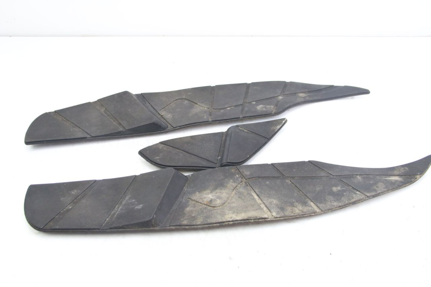 photo de VOETSTEUNMATTEN APRILIA ATLANTIC 500 (2002 - 2003) - Hoofdaanzicht