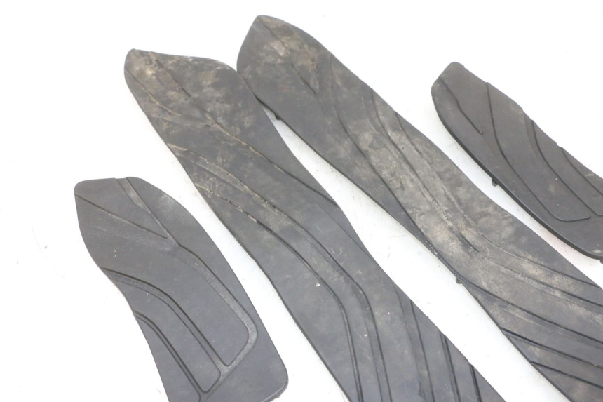 photo de VOETSTEUNMATTEN SUZUKI BURGMAN 650 (2013 - 2020) - Overzicht