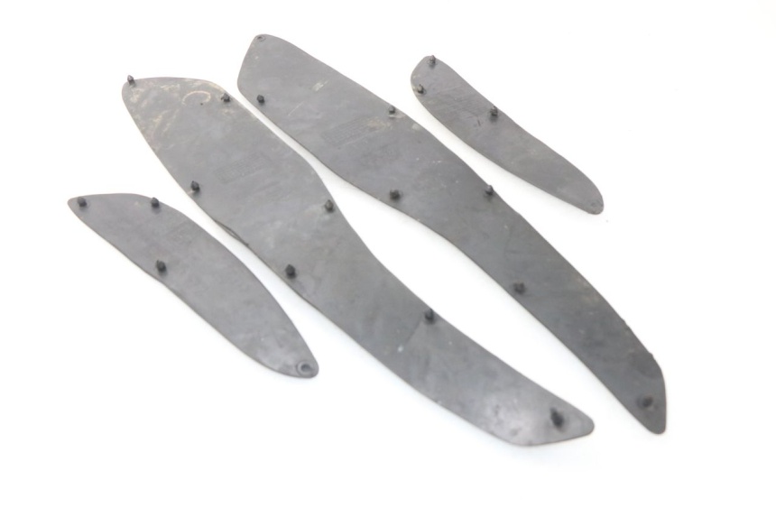 photo de VOETSTEPPENMATTEN ERIDER CARGO 1 (2009 - 2018) - Overzicht