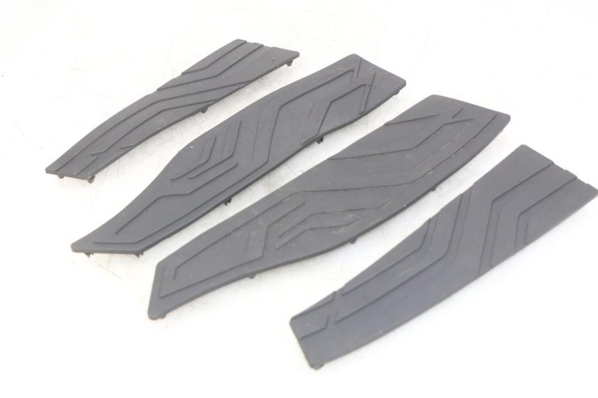 photo de VOETSTEUNMATTEN KYMCO DOWNTOWN ABS 125 (2015 - 2017) - Hoofdaanzicht