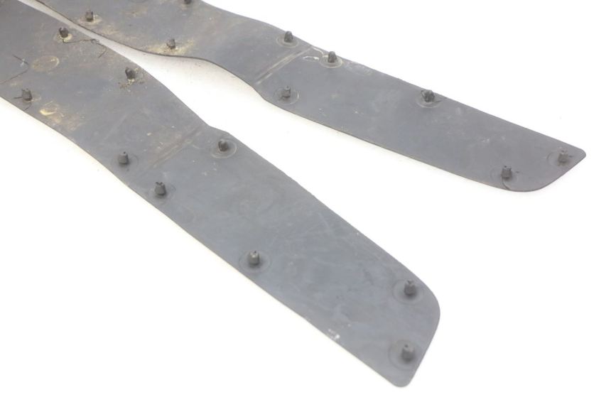 photo de VOETSTEUNMATTEN HONDA FES PANTHEON 2T 125 (1998 - 2002) - Andere kijkhoek