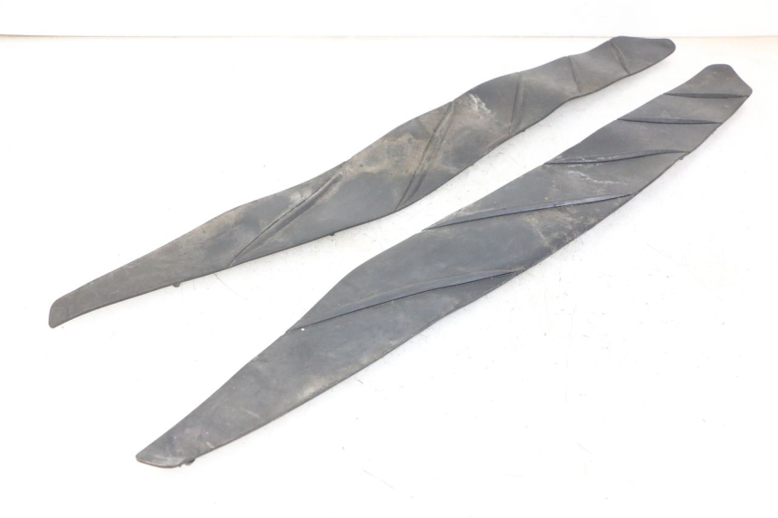 photo de VOETSTEPPENMAT HONDA FORZA ABS 300 (2013 - 2017) - Hoofdaanzicht