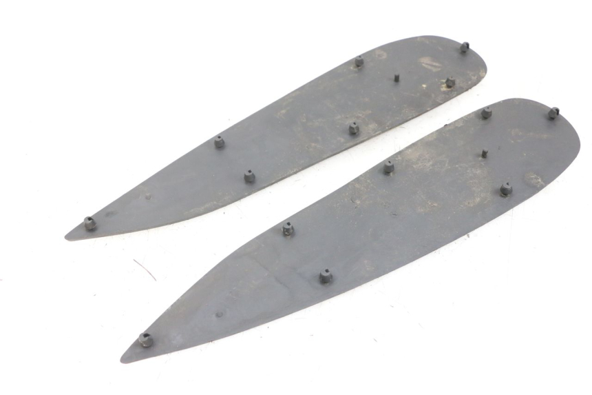 photo de VOETSTEUNMATTEN PEUGEOT GEOPOLIS RS 125 (2007 - 2009) - Zoom op gebruiksstaat