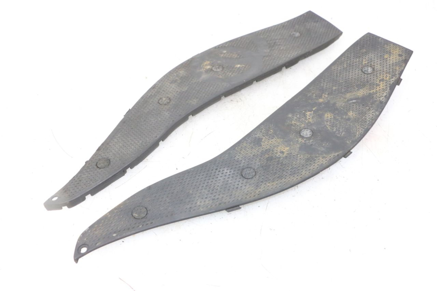 photo de VOETSTEUNMATTEN GILERA NEXUS 300 (2008 - 2013) - Hoofdaanzicht