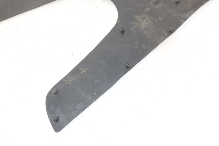 photo de VOETSTEPPENMATTEN KYMCO GRAND DINK 125 (2002 - 2007) - Overzicht