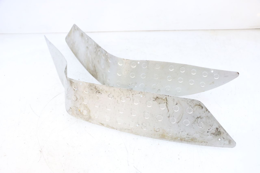 photo de VOETSTEUNMATTEN JM MOTORS GTS 125 (2015 - 2019) - Detail van het onderdeel