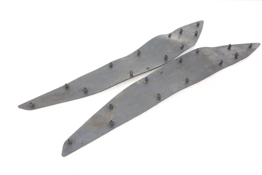 photo de VOETSTEPPENMAT HONDA PCX (JF57/JF64) 125 (2014 - 2018) - Andere kijkhoek