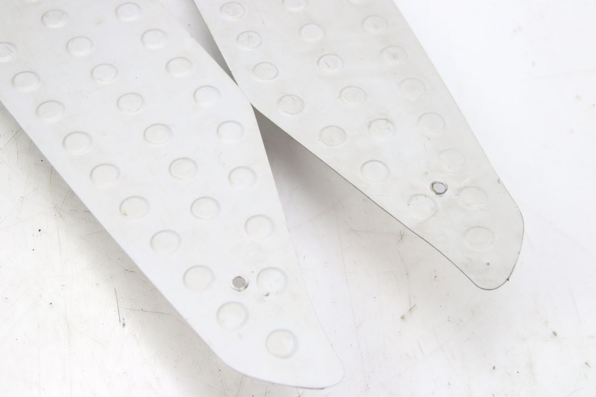 photo de VOETSTEUNMATTEN REVATTO IMPERATOR 125 (2007 - 2015) - Detail van het onderdeel