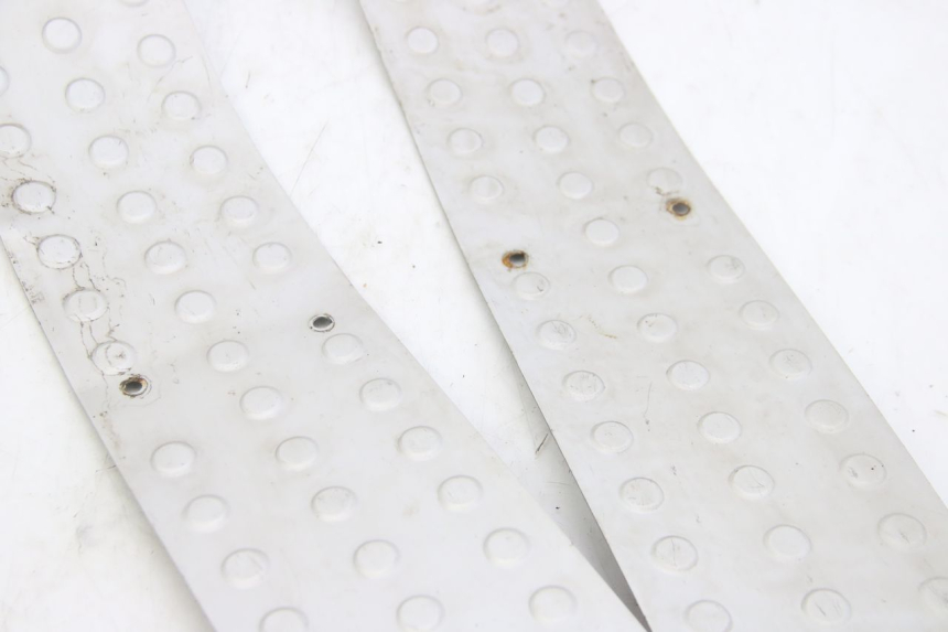 photo de VOETSTEUNMATTEN REVATTO IMPERATOR 125 (2007 - 2015) - Zoom op gebruiksstaat