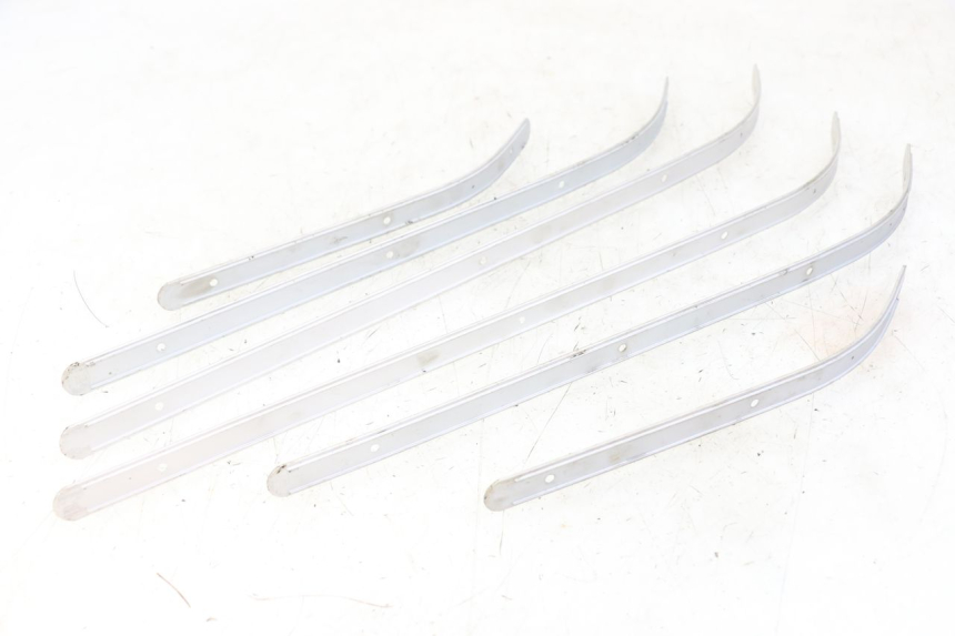 photo de VOETSTEUNMATTEN JM MOTORS VX 125 (2022 - 2025) - Andere kijkhoek