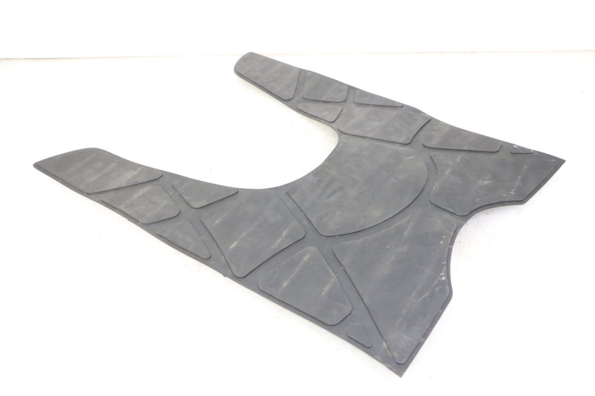 photo de VOETSTEPPENMATTEN KYMCO GRAND DINK 125 (2008 - 2014) - Hoofdaanzicht