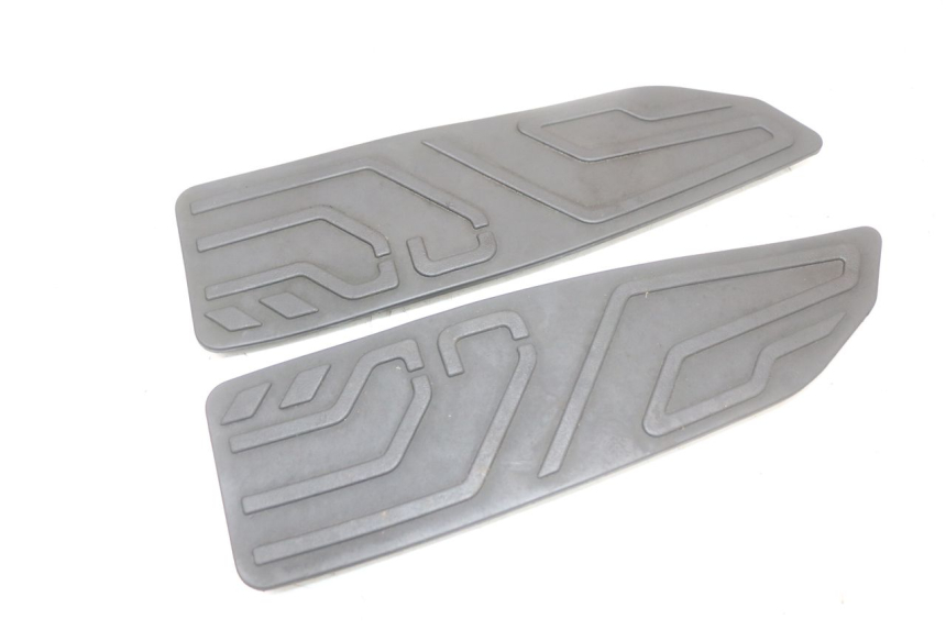 photo de VOETSTEPPENMAT KYMCO X-TOWN XTOWN 125 (2016 - 2021) - Zoom op gebruiksstaat