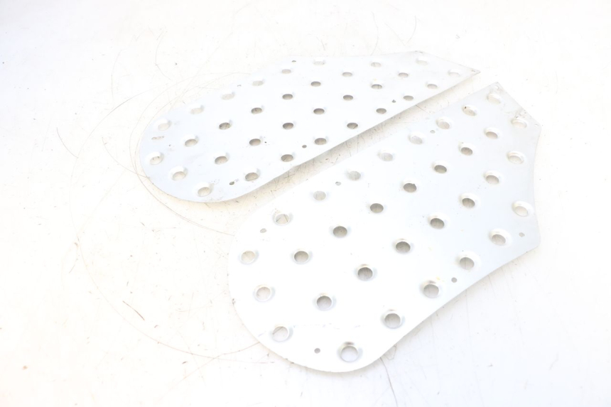 photo de VOETSTEUNMAT KEEWAY MATRIX RX9 125 (2006 - 2007) - Detail van het onderdeel