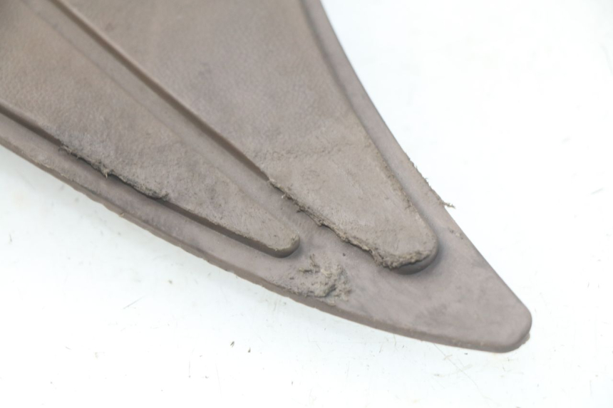 photo de VOETSTEPPENMAT SYM MIO 100 (2006 - 2017) - Technische close-up