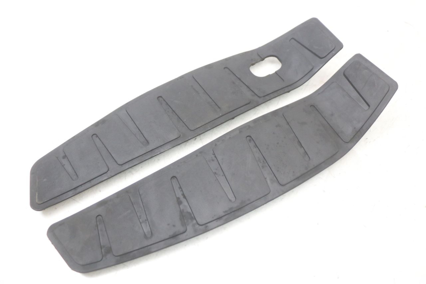 photo de VOETSTEUNMATTEN PIAGGIO MP3 HPE 350 (2018 - 2020) - Hoofdaanzicht