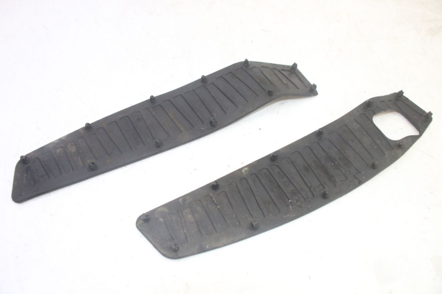 photo de VOETSTEUNMATTEN PIAGGIO MP3 HPE 350 (2018 - 2020) - Technische close-up