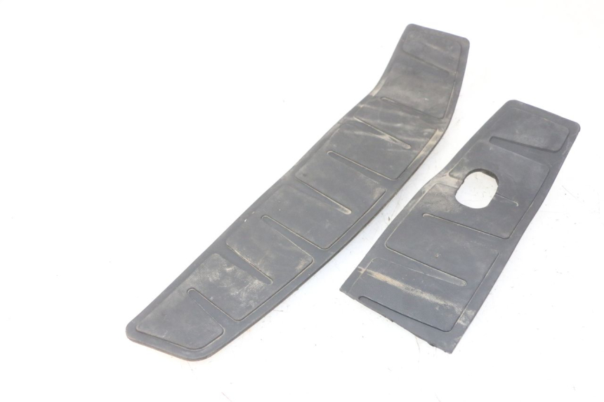 photo de VOETSTEPOKMAT PIAGGIO MP3 RL 250 (2006 - 2010) - Hoofdaanzicht