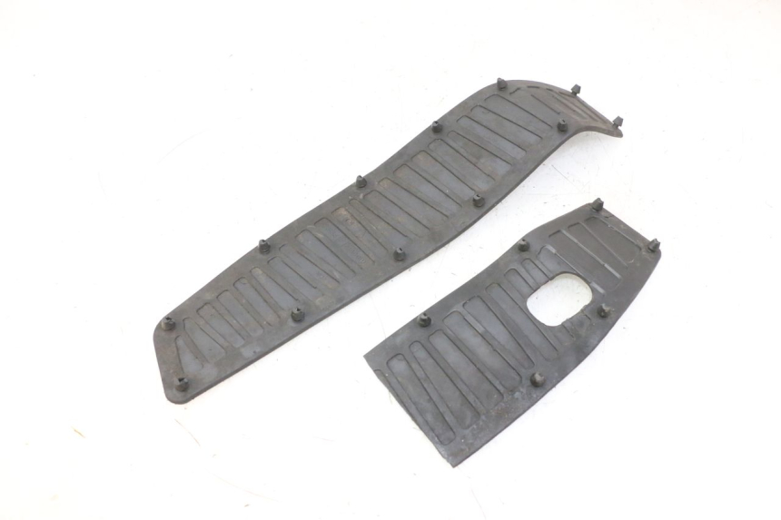 photo de VOETSTEPOKMAT PIAGGIO MP3 RL 250 (2006 - 2010) - Detail van het onderdeel