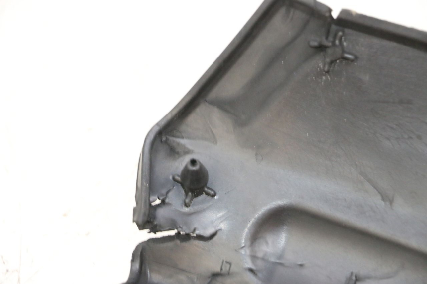 photo de VOETSTEUNMATTEN YAMAHA NEO'S CORE 1 (2022 - 2026) - Zoom op gebruiksstaat