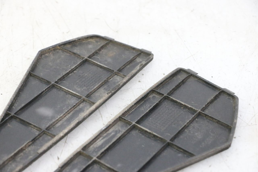 photo de VOETSTEUNMATTEN PIAGGIO NEW TYPHOON 50 (2010 - 2017) - Andere kijkhoek