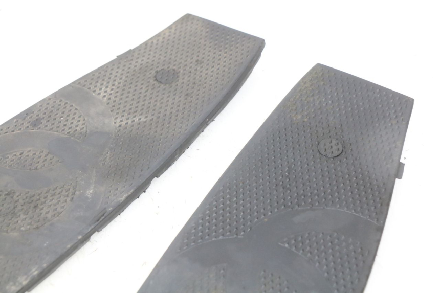 photo de VOETSTEUNMATTEN GILERA NEXUS 125 (2009 - 2013) - Technische close-up