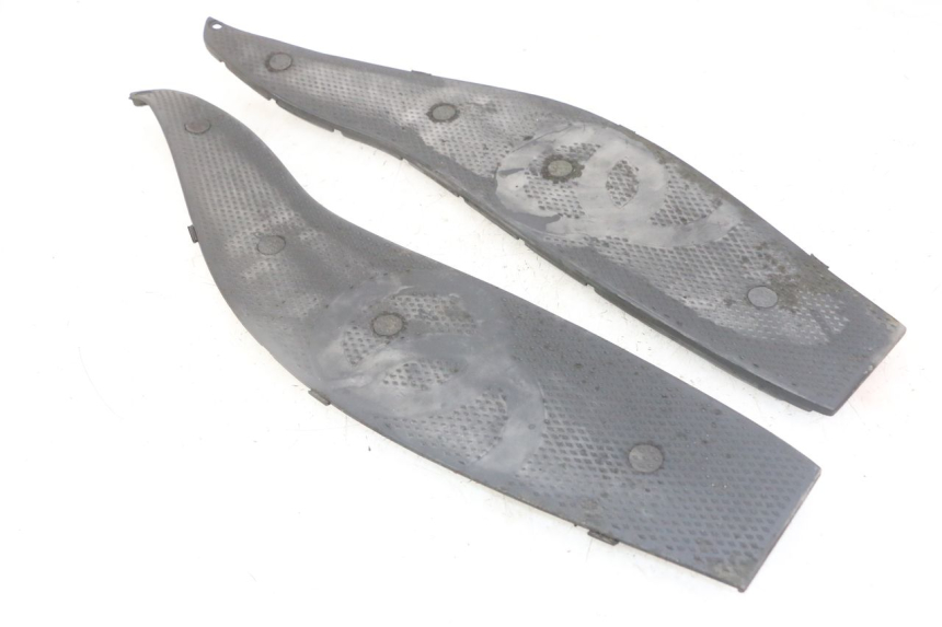 photo de VOETSTEUNMATTEN GILERA NEXUS 125 (2009 - 2013) - Andere kijkhoek