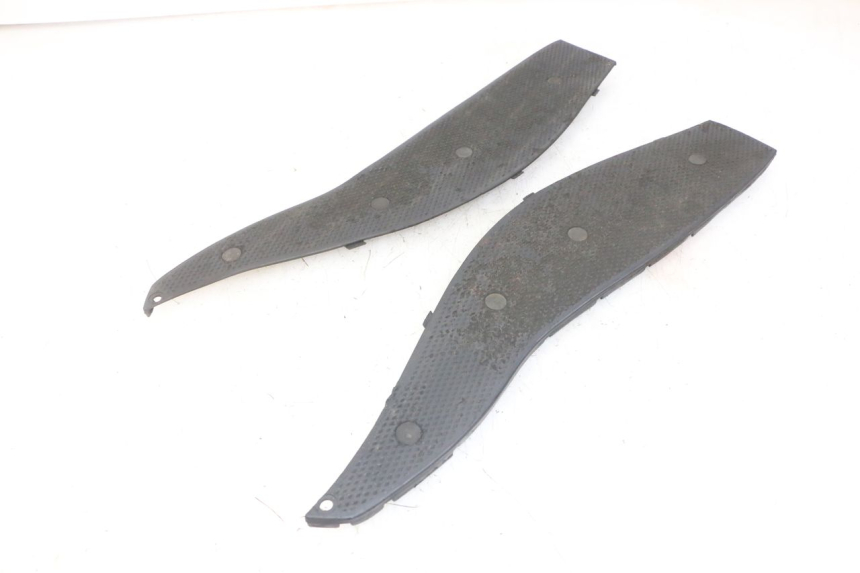 photo de VOETSTEUNMATTEN GILERA NEXUS 125 (2009 - 2013) - Hoofdaanzicht