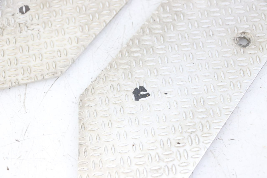 photo de VOETSTEUNMATTEN PIAGGIO NRG POWER PUREJET 50 (2018 - 2021) - Andere kijkhoek