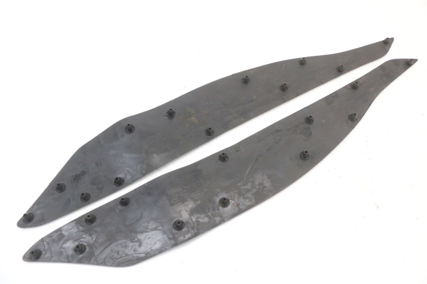 photo de VOETSTEUNMATTEN HONDA PCX (JF28) 125 (2009 - 2011) - Technische close-up