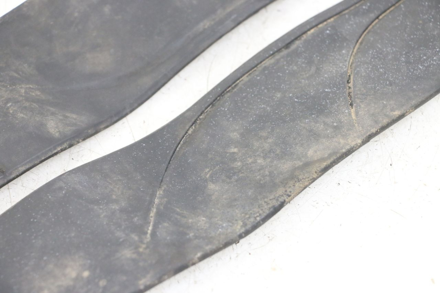 photo de VOETSTEPPENMATTEN HONDA PCX (JF47) 125 (2012 - 2013) - Andere kijkhoek