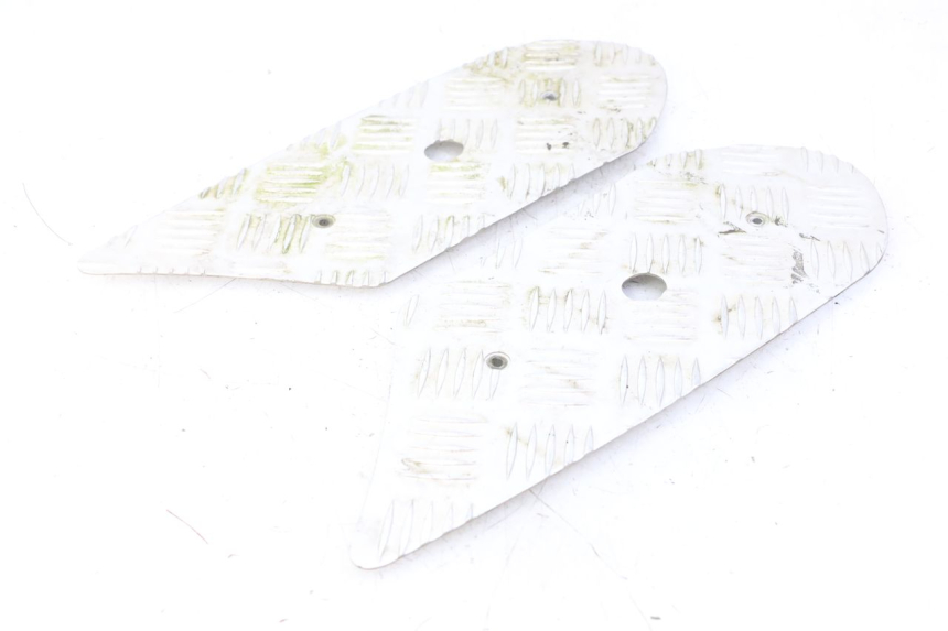 photo de VOETSTEUNMATTEN PEUGEOT KISBEE 4T 50 (2018 - 2022) - Hoofdaanzicht