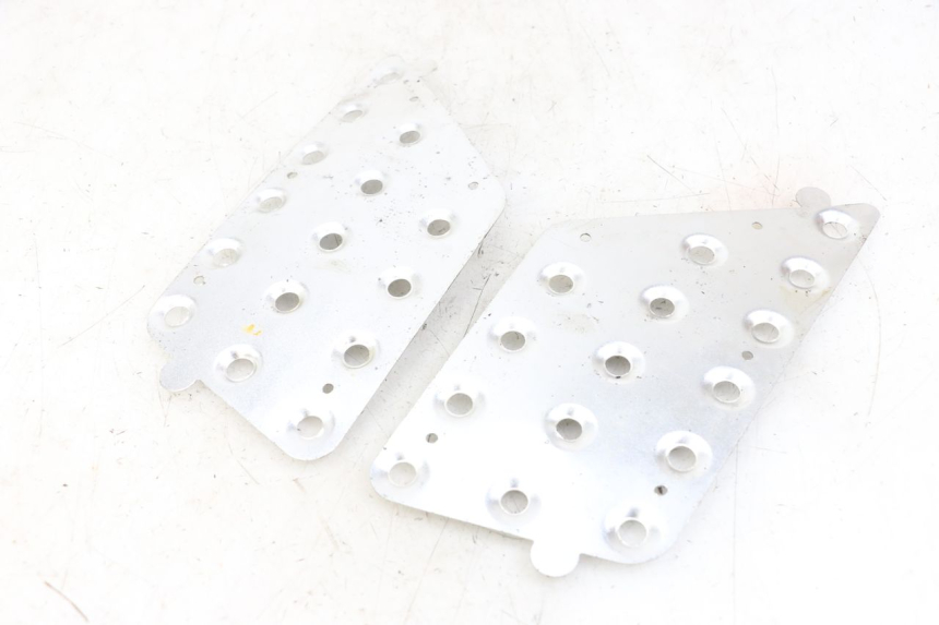 photo de VOETSTEUNMATTEN KEEWAY RY6 2T 50 (2011 - 2019) - Detail van het onderdeel