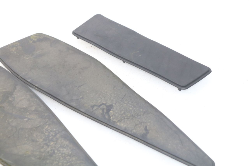 photo de VOETSTEUNMATTEN PEUGEOT SATELIS 300 (2012 - 2015) - Zoom op gebruiksstaat