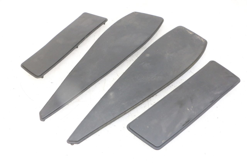 photo de VOETSTEPPENMAT PEUGEOT SATELIS 125 (2013 - 2018) - Hoofdaanzicht