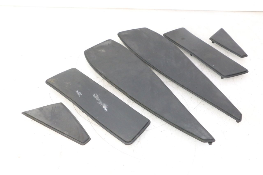 photo de VOETSTEUNMATTEN PEUGEOT SATELIS 125 (2006 - 2009) - Productaanzicht
