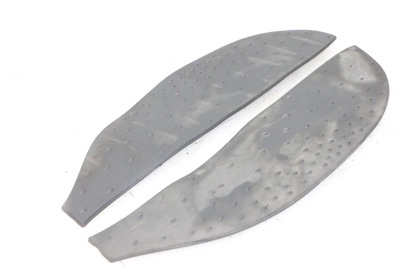 photo de VOETSTEPPENMAT APRILIA SCARABEO GT TOURING 125 (1999 - 2005) - Hoofdaanzicht