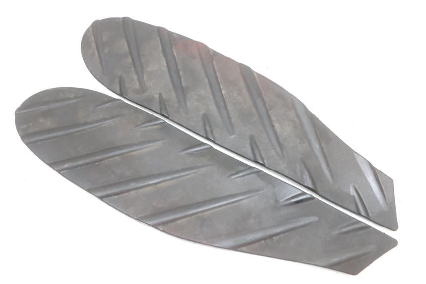 photo de VOETSTEPPENMATTEN APRILIA SR CARB LC 2T 50 (2004 - 2012) - Hoofdaanzicht