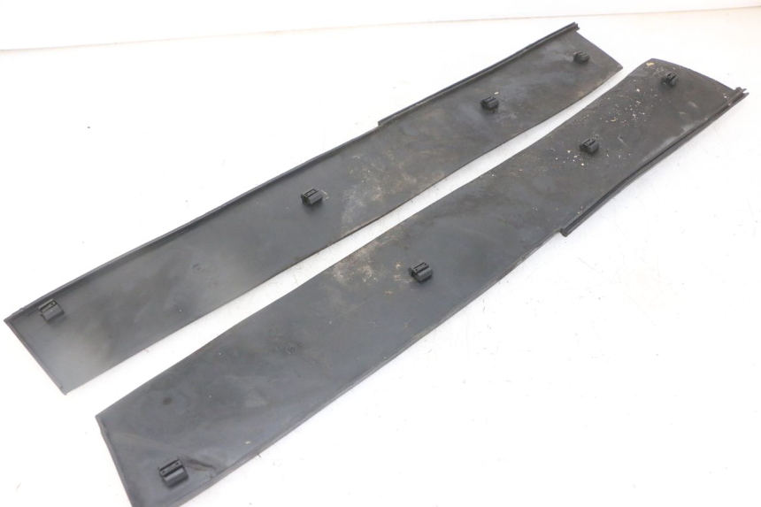 photo de VOETSTEUNMATTEN PIAGGIO SUPER LX 125 (2000 - 2003) - Zoom op gebruiksstaat