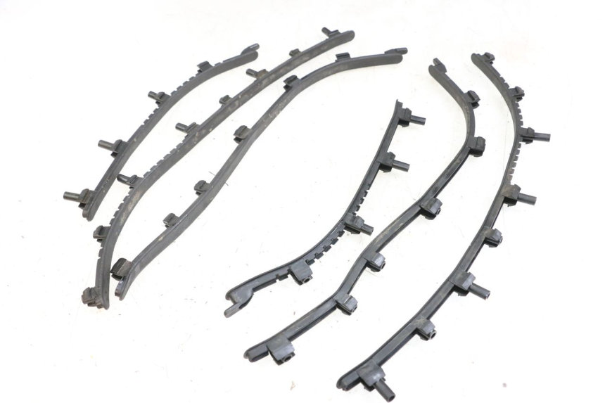 photo de VOETSTEPPENMAT PIAGGIO VESPA LX 125 (2005 - 2010) - Hoofdaanzicht