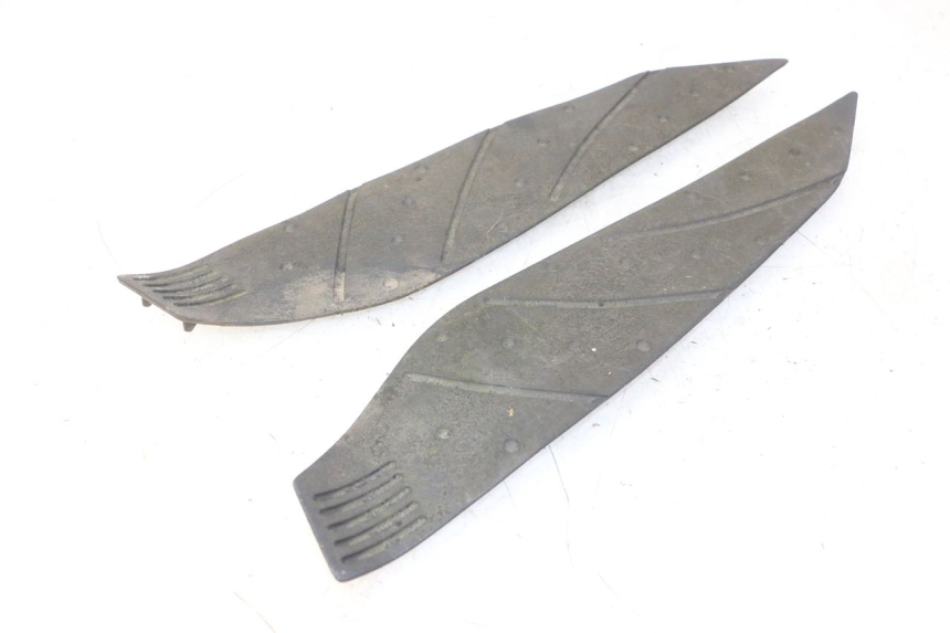 photo de VOETSTEUNMATTEN YAMAHA X-MAX XMAX 250 (2006 - 2009) - Hoofdaanzicht