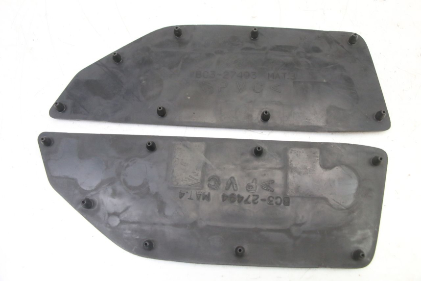 photo de VOETSTEUNMATTEN YAMAHA YP T-MAX TMAX 530 (2017 - 2020) - Technische close-up