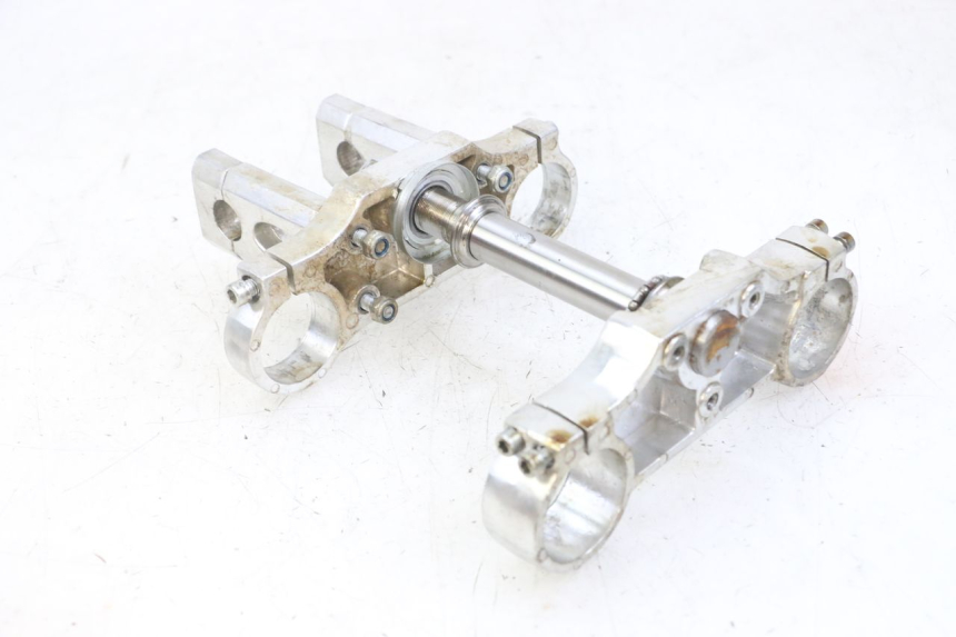 photo de VORKSTEUNING CCR DIRT BIKE 125 - Overzicht