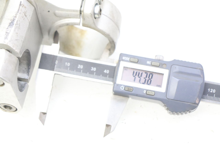 photo de VORKSTEUN XTRM FACTORY DIRTBIKE BSE 150 - Andere kijkhoek