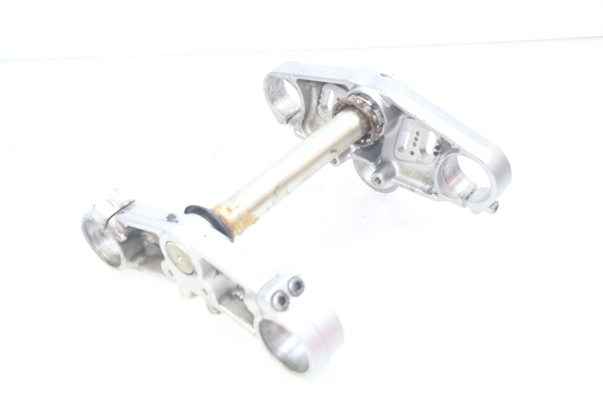 photo de VORKSTEUNING YAMAHA FJR ABS 1300 (2006 - 2012) - Bevestigingspunten