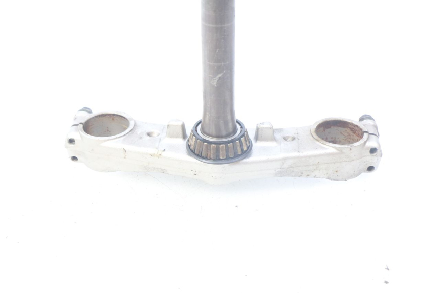 photo de ONDERSTE VORKSTEUNING SUZUKI GSF S BANDIT 600 (2000 - 2004) - Detail van het onderdeel