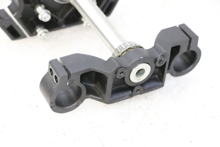 photo de VORKSTEUNING APOLLO RFZ 125 - Gecontroleerd onderdeel