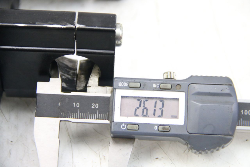 photo de Bovenste vorkkroon ORION AGB37 CRF1 DIRT BIKE 125 (2013 - 2021) - Detail van het onderdeel