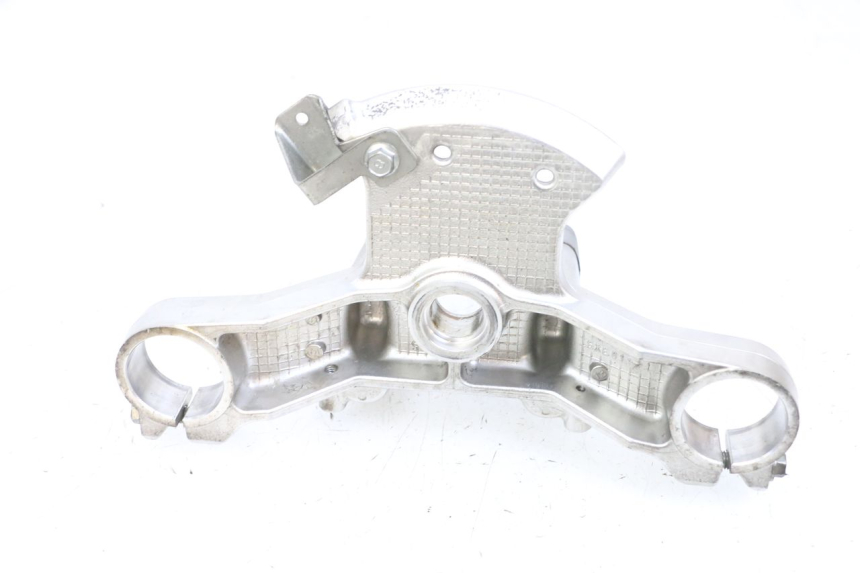 photo de Bovenste vorkbrug SUZUKI BURGMAN 650 (2013 - 2020) - Technische close-up