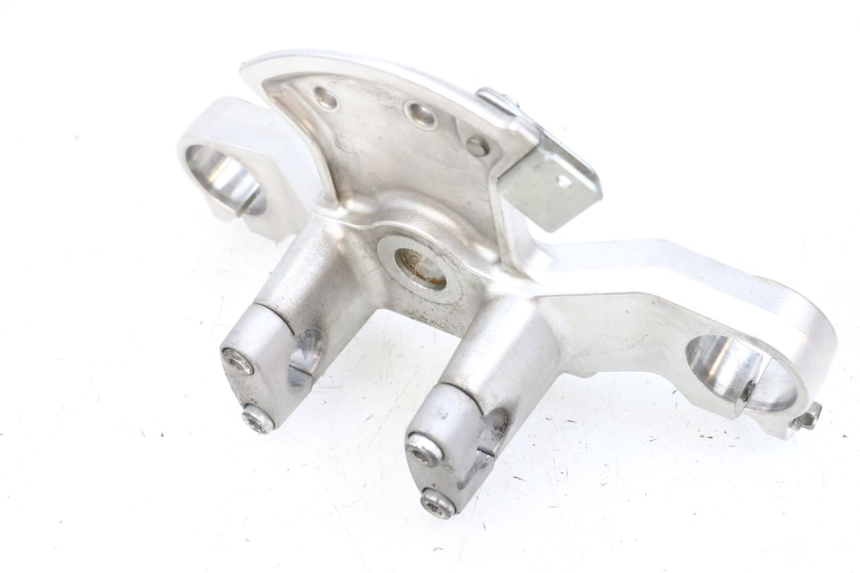 photo de Bovenste vorkbrug SUZUKI BURGMAN 650 (2013 - 2020) - Overzicht