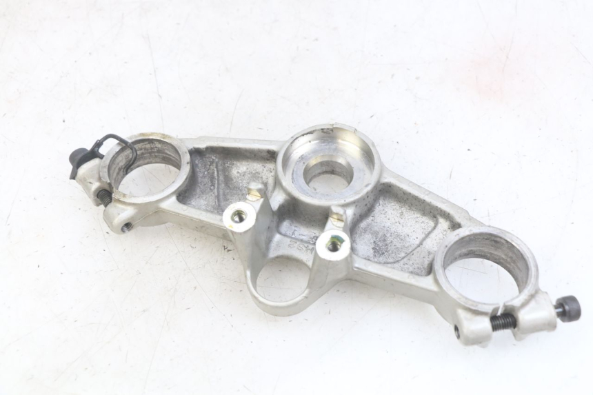 photo de Bovenste vorkkroon HONDA CBR F SC25 1000 (1989 - 1992) - Zoom op gebruiksstaat